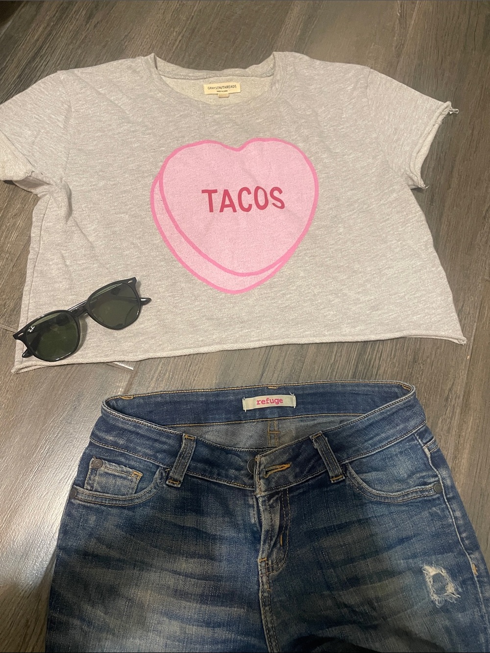 Gray crop top with Pink Taco Heart Design 🔥